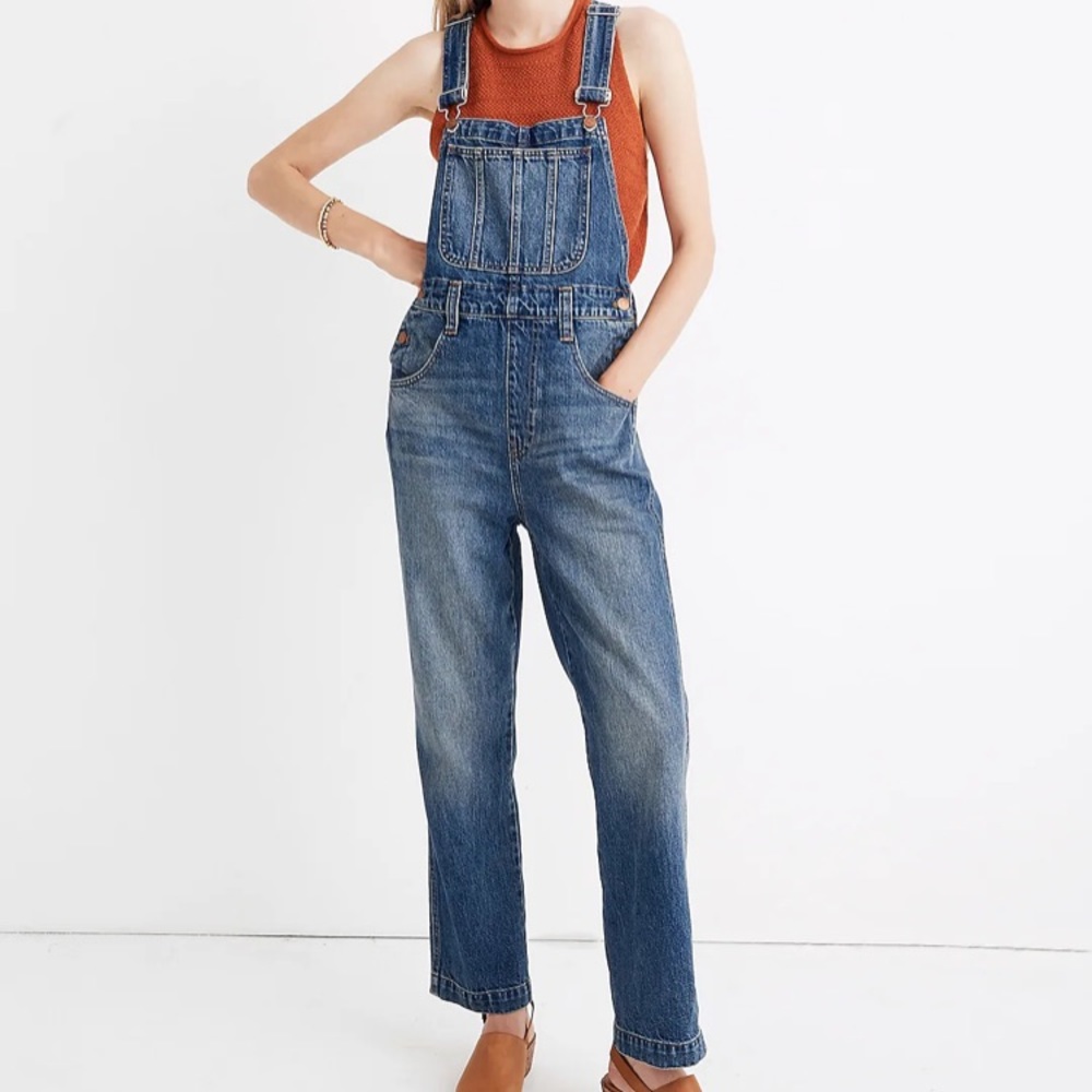Madewell Straight-Leg Overalls in Elmridge Wash